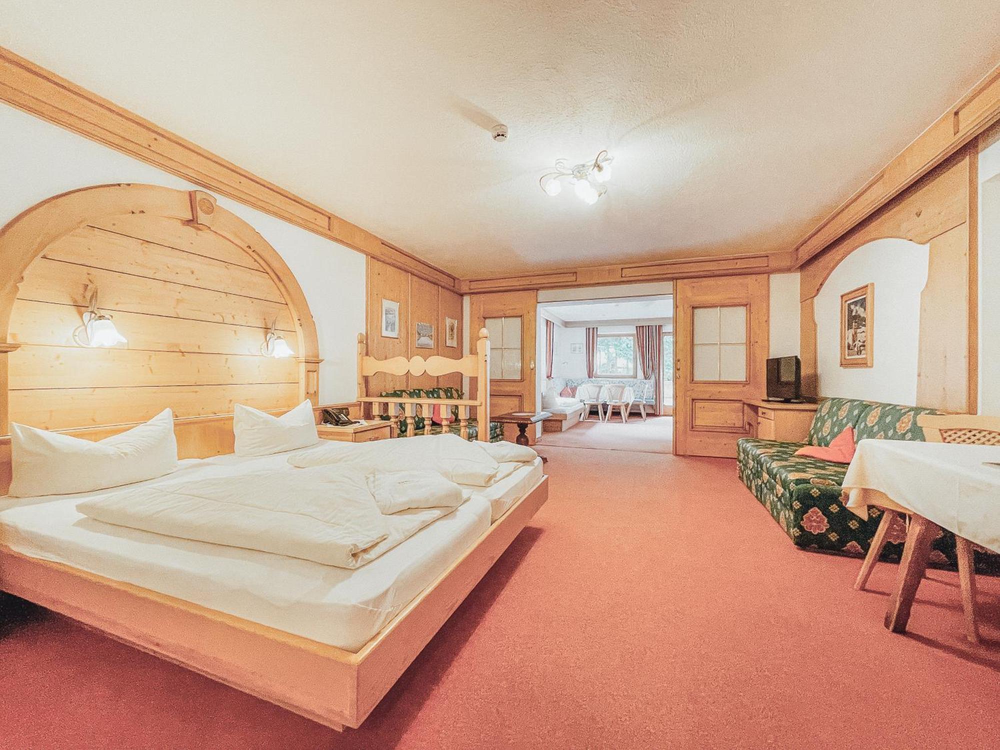 Alpenhotel Tirolerhof Gerlos Værelse billede